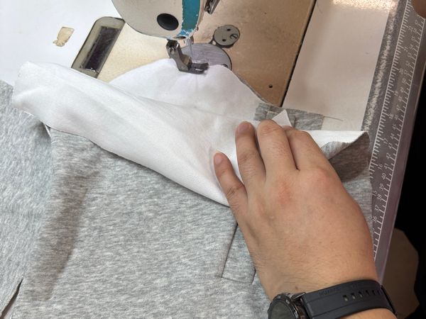 Sample stitch people making garment samples at MAG Fashion